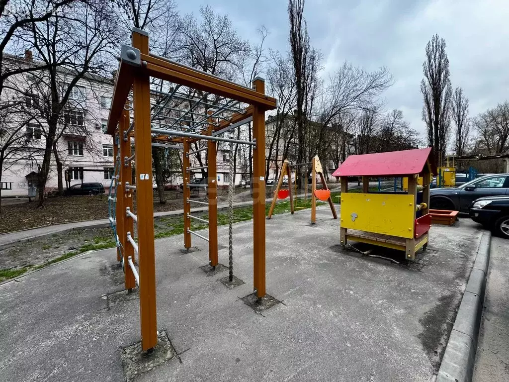 3-комнатная квартира: Балашов, улица Ленина, 21 (95.8 м) - Фото 1