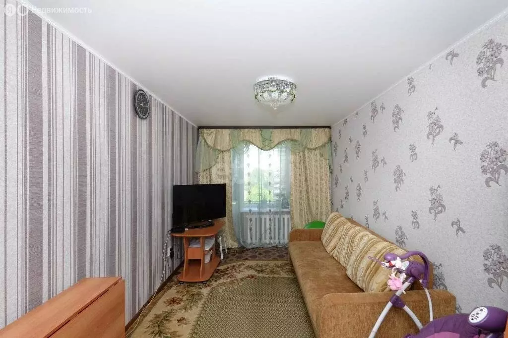 3-комнатная квартира: Ишим, улица Республики, 76А (56.7 м) - Фото 1