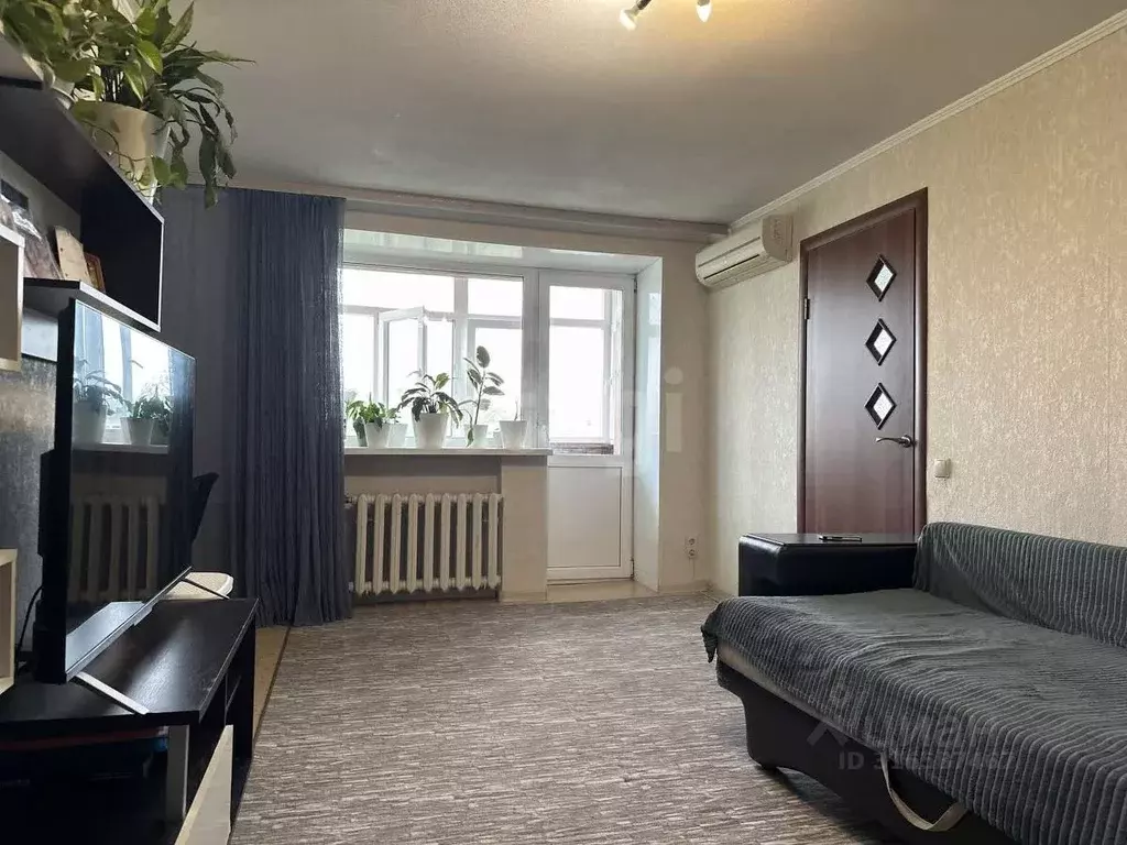 2-к кв. Татарстан, Казань Октябрьская ул., 23а (42.7 м) - Фото 0