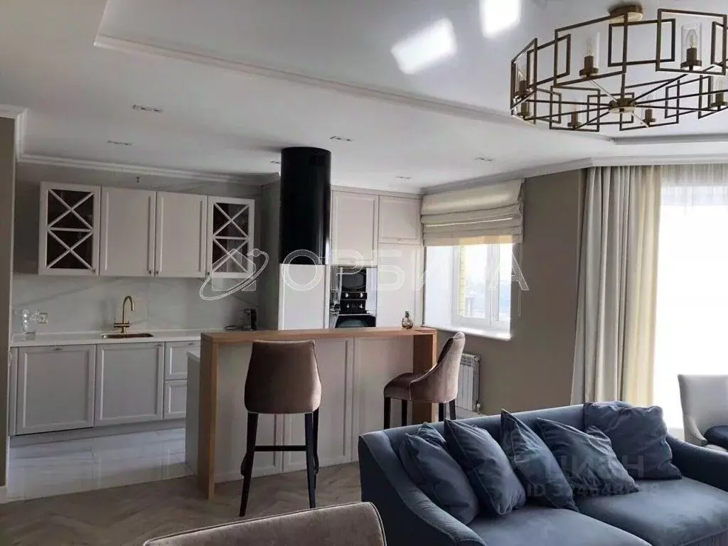 2-к кв. Тюменская область, Тюмень Первомайская ул., 50 (83.8 м) - Фото 1