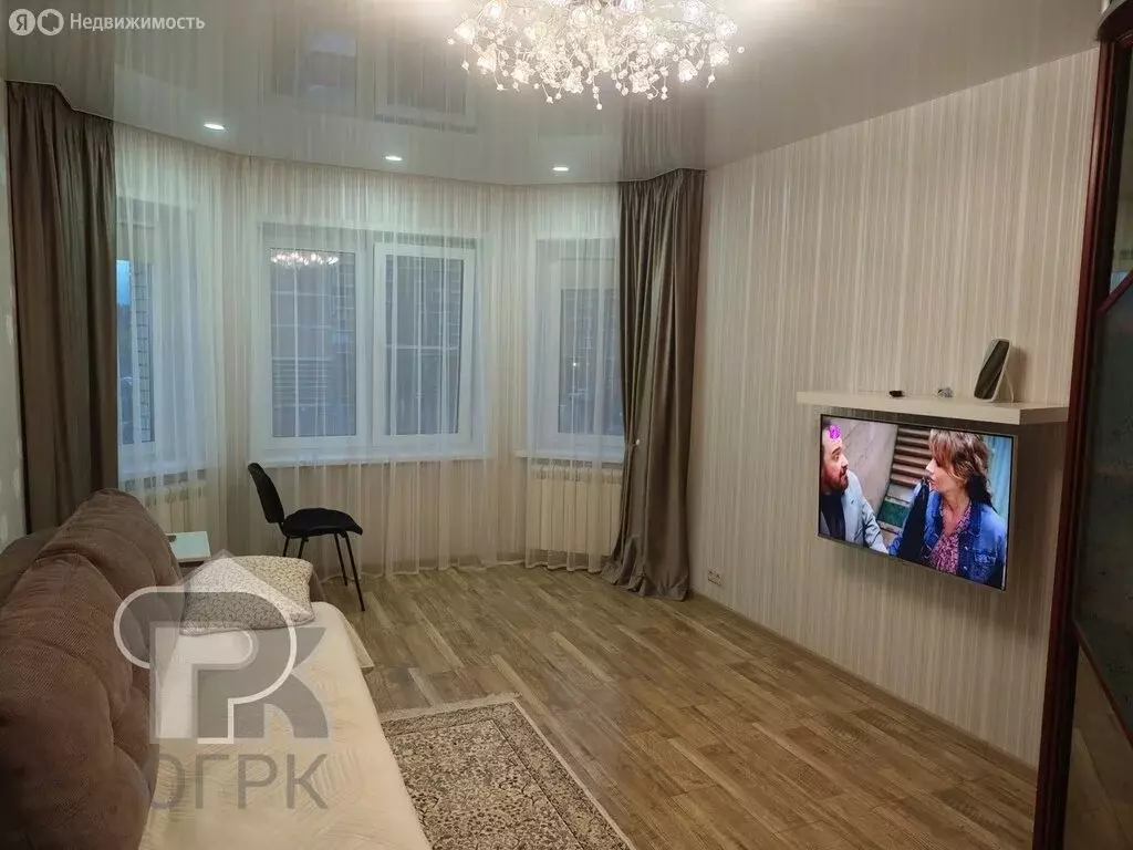 2-комнатная квартира: посёлок городского типа Андреевка, ... - Фото 1