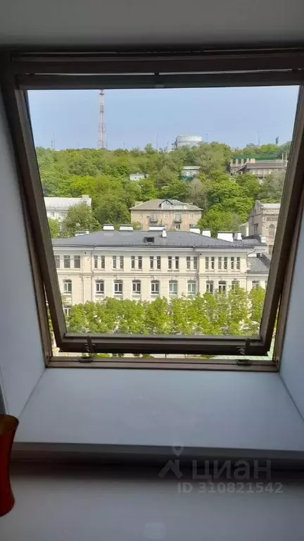 2-к кв. Приморский край, Владивосток Светланская ул., 87В (50.5 м) - Фото 1