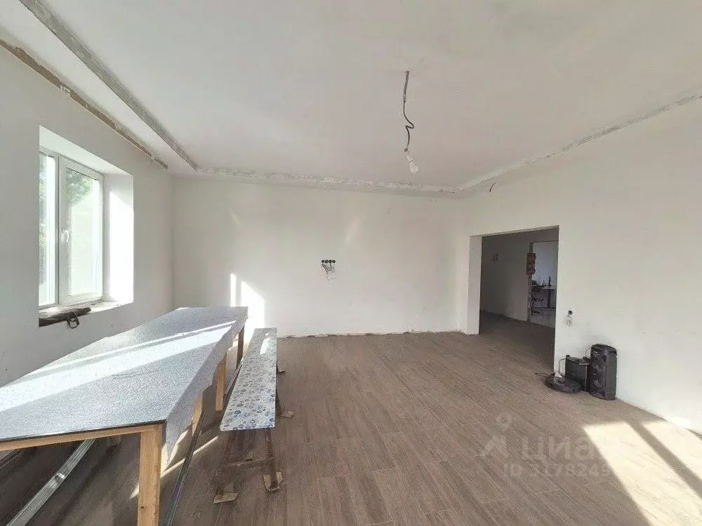Коттедж в Свердловская область, Екатеринбург Аэродром ДНП,  (248 м) - Фото 1