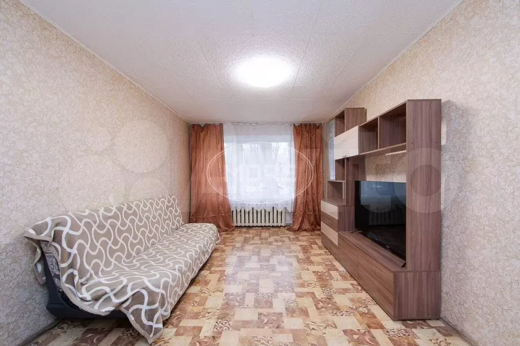 2-к. квартира, 46 м, 1/9 эт. - Фото 1