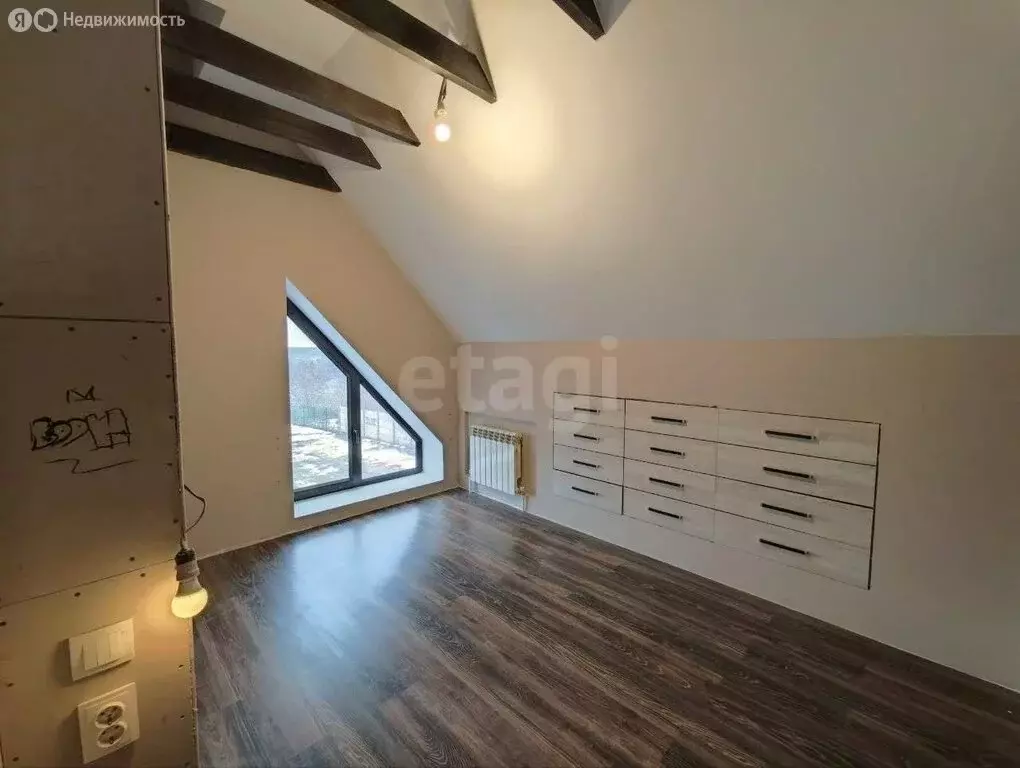 Дом в село Стрелецкое, Фартовая улица (211.5 м) - Фото 1