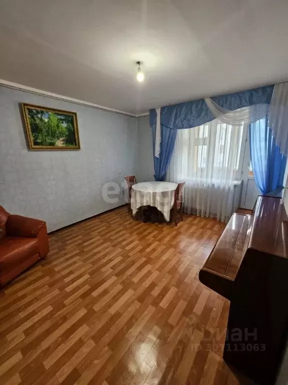 4-к кв. Татарстан, Казань ул. Серова, 41 (84.5 м) - Фото 0