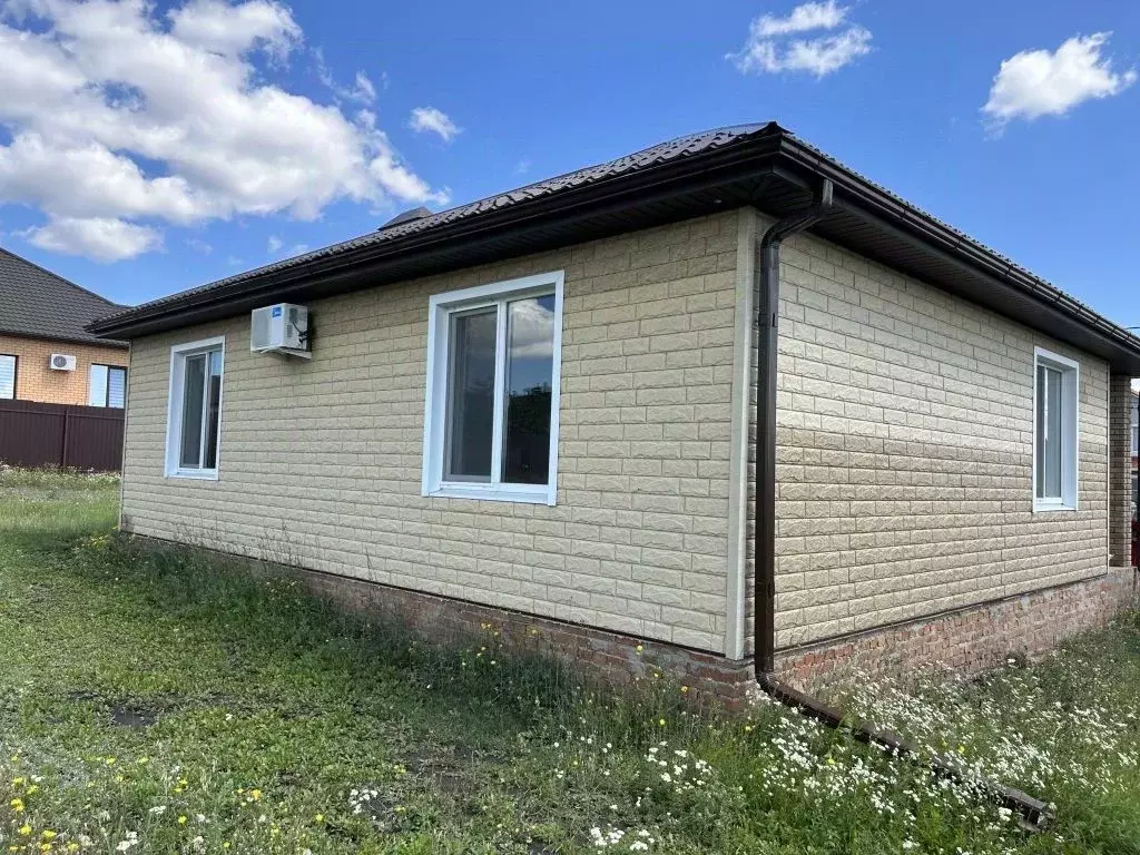 Дом в Белгородская область, Белгородский район, пос. Майский, ... - Фото 1