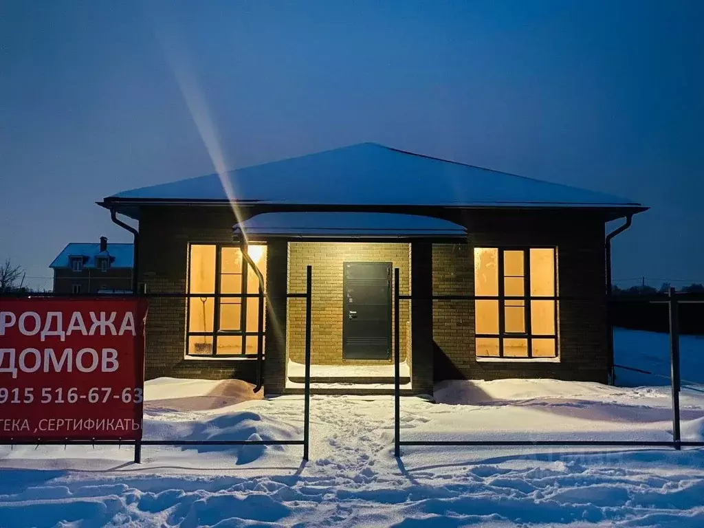 Дом в Курская область, Курский район, Моковский сельсовет, д. 2-я ... - Фото 1