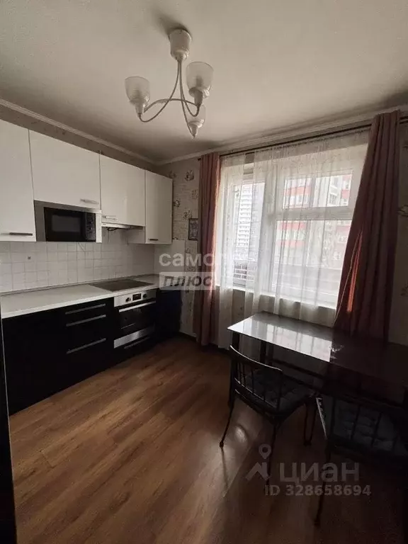 2-к кв. Московская область, Химки Совхозная ул., 16 (61.2 м) - Фото 1