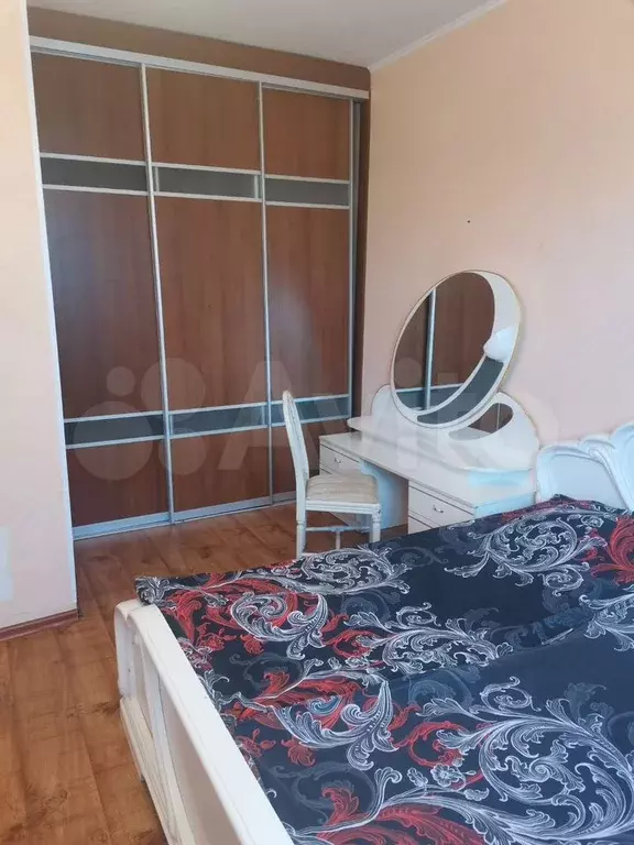 Комната 16 м в 8-к., 2/3 эт. - Фото 1