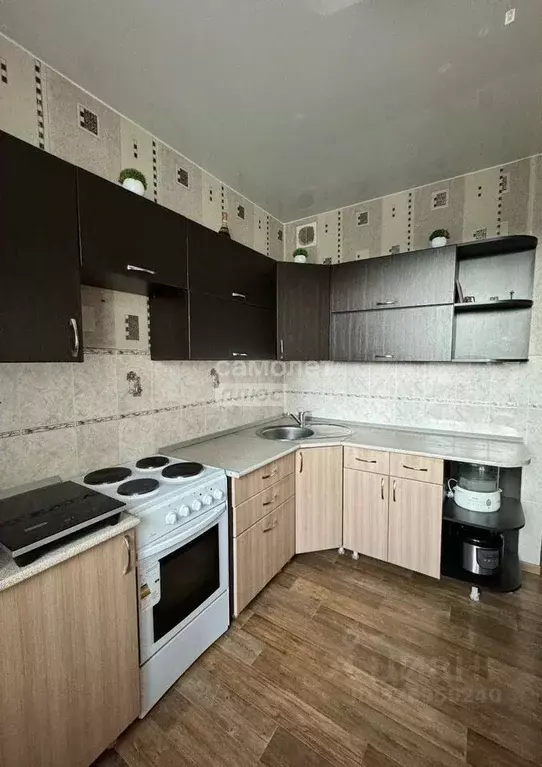 2-к кв. Челябинская область, Челябинск Октябрьская ул., 1 (56.3 м) - Фото 1