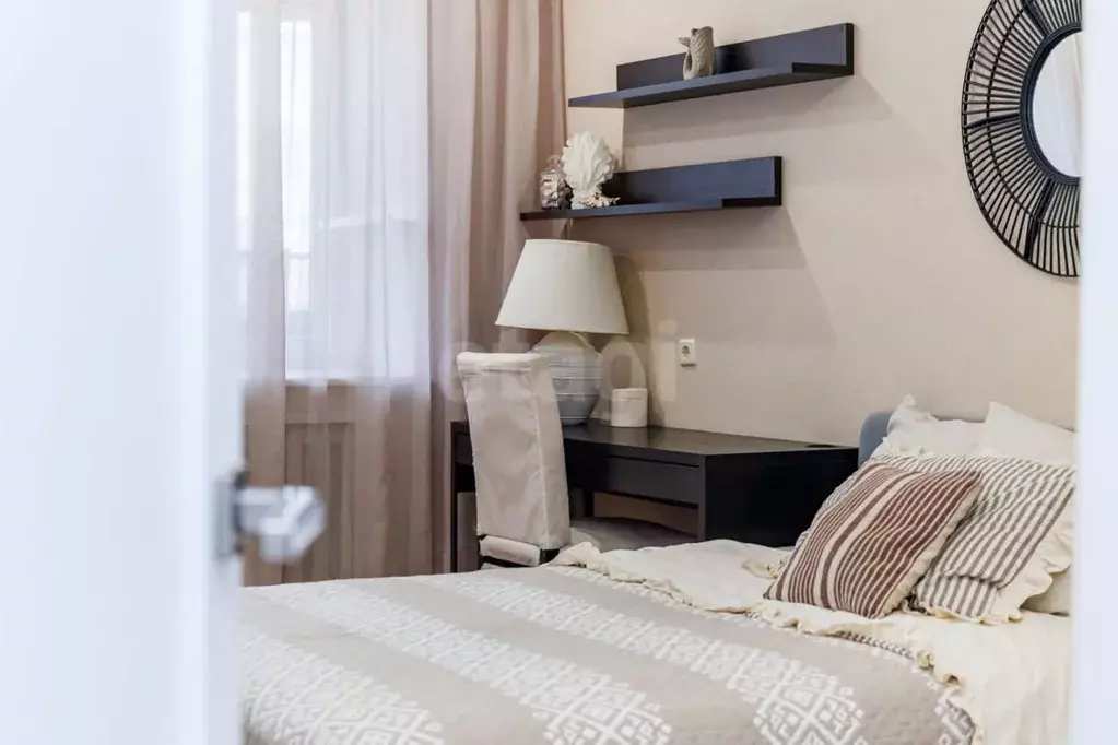 2-к кв. Тюменская область, Тюмень ул. Николая Федорова, 6 (79.0 м) - Фото 1