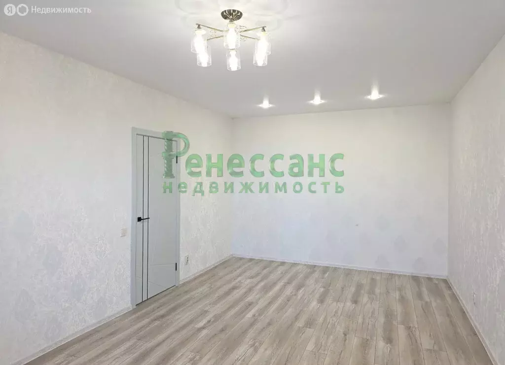 3-комнатная квартира: Брянск, улица Романа Брянского, 19 (83.1 м) - Фото 2