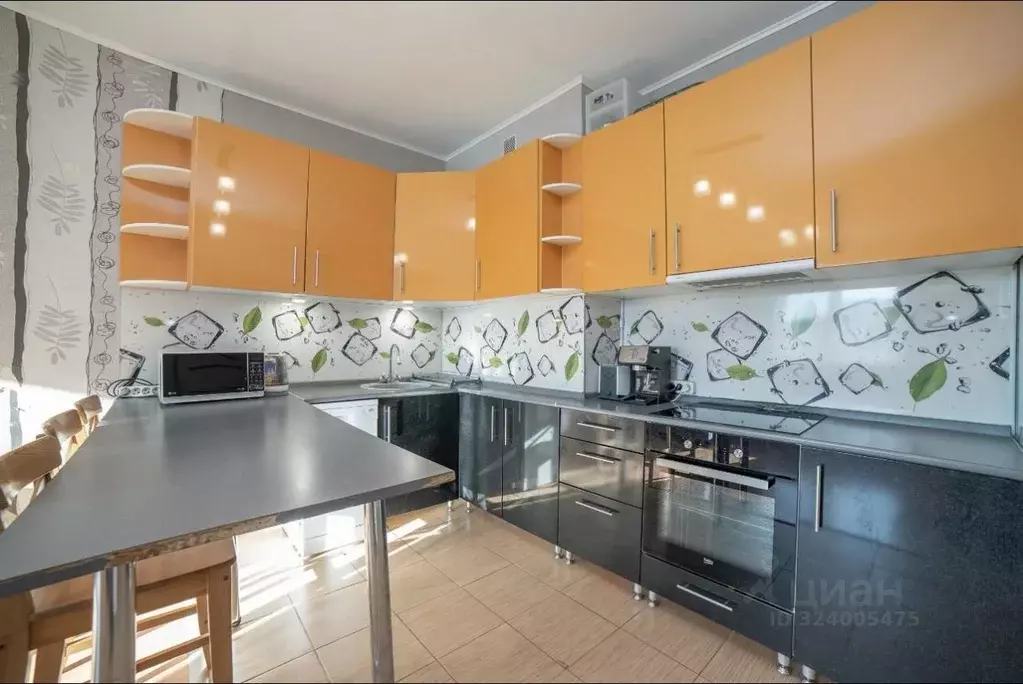 3-к кв. Свердловская область, Екатеринбург ул. Соболева, 19 (69.0 м) - Фото 1