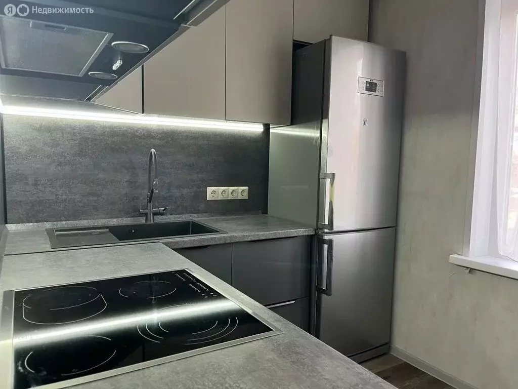 3-комнатная квартира: Томск, улица Мичурина, 51/3 (60 м) - Фото 0