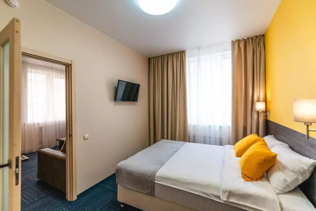 Комната Новосибирская область, Новосибирск ул. Ленина, 83 (33.0 м) - Фото 2