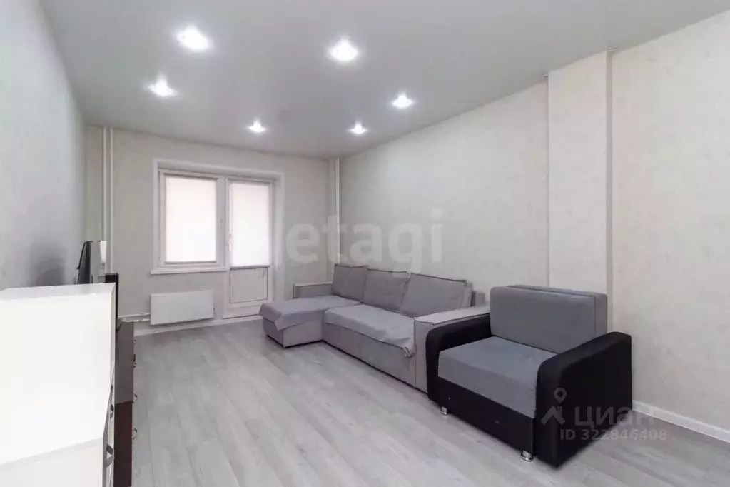 2-к кв. Красноярский край, Красноярск Норильская ул., 38 (58.4 м) - Фото 0