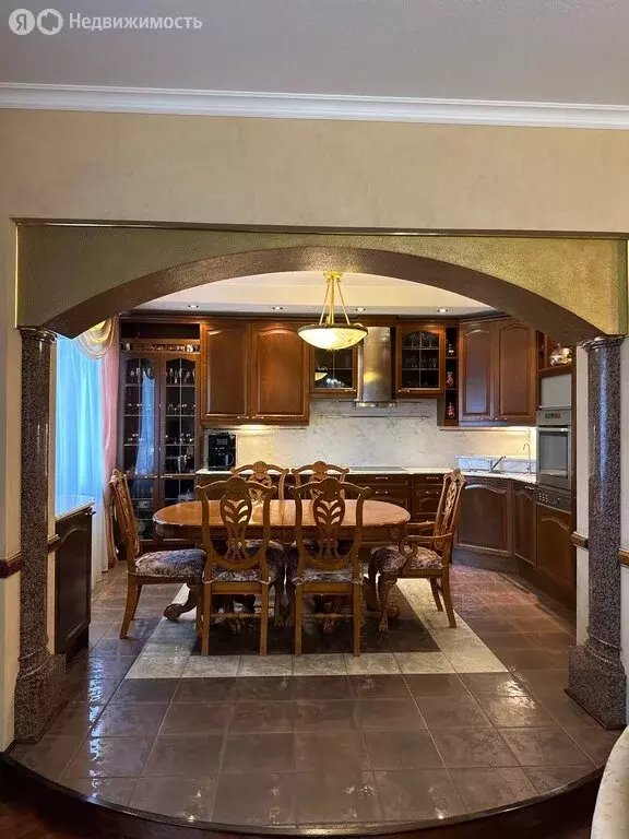 3-комнатная квартира: Петрозаводск, улица Андропова, 10 (140 м) - Фото 0