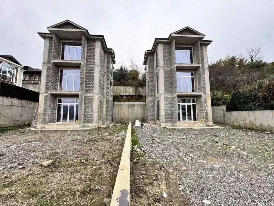 Дом в Краснодарский край, Сочи городской округ, с. Молдовка ул. ... - Фото 1