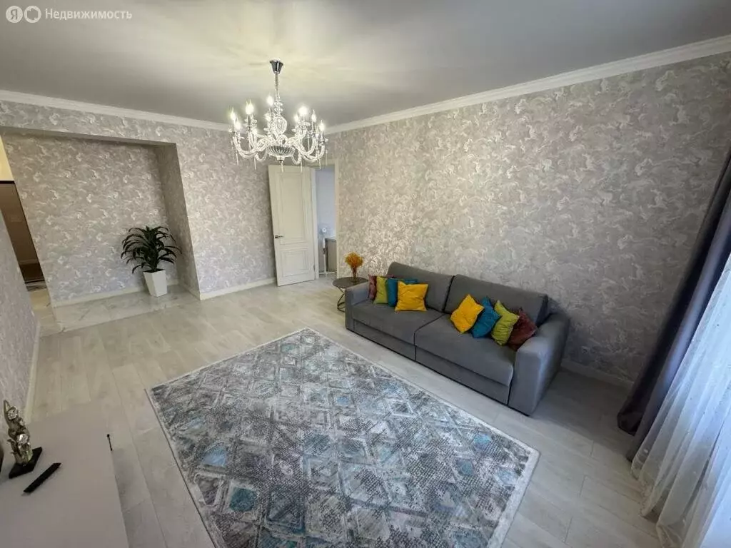 3-комнатная квартира: Кисловодск, Коллективная улица, 11 (104 м) - Фото 2