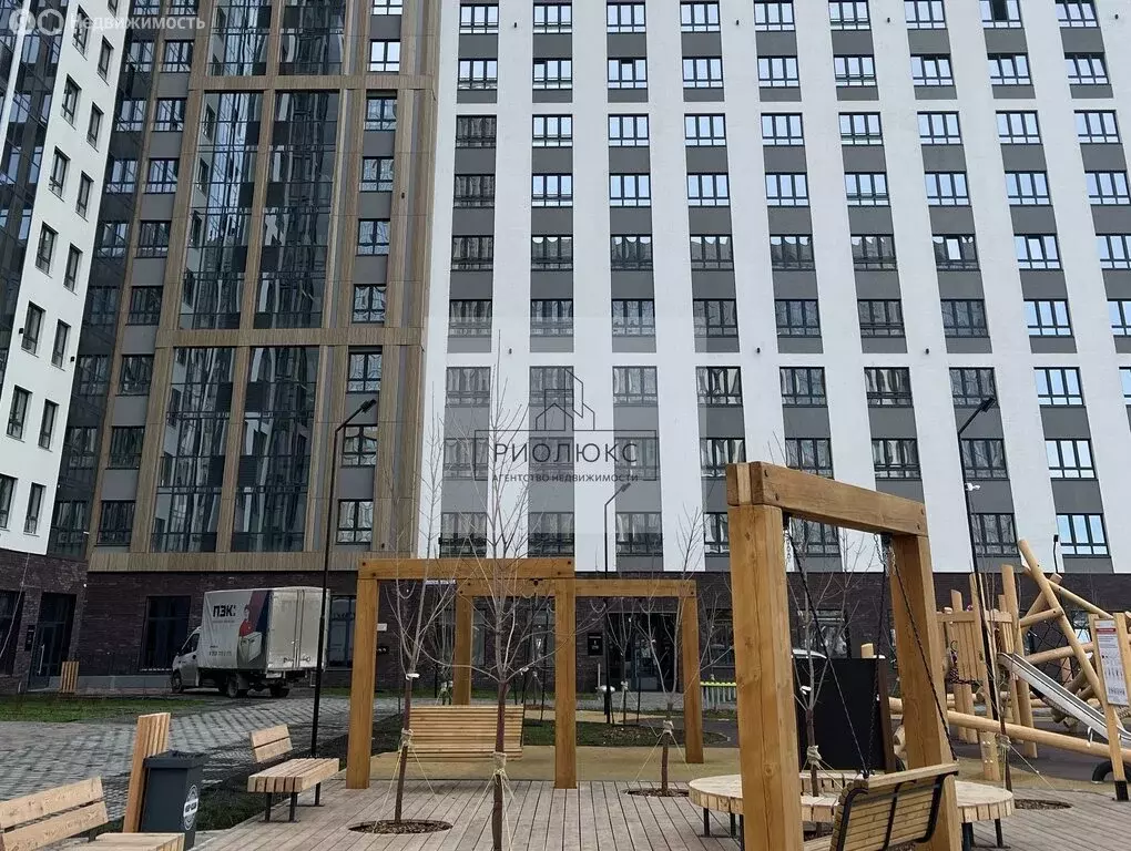 1-комнатная квартира: Екатеринбург, улица Академика Ландау, 16 (42.28 ... - Фото 0