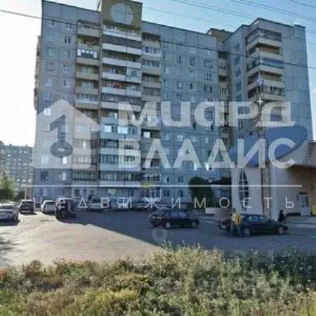 3-к кв. Омская область, Омск ул. Дианова, 16к2 (69.7 м) - Фото 0