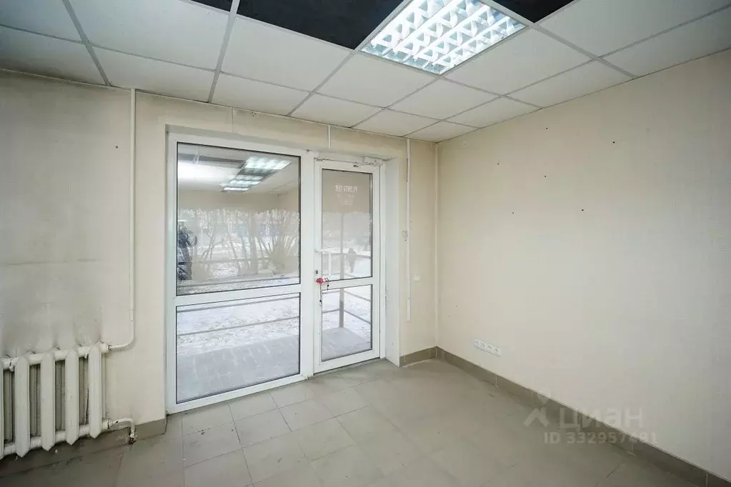 Помещение свободного назначения в Омская область, Омск ул. 1-я ... - Фото 2