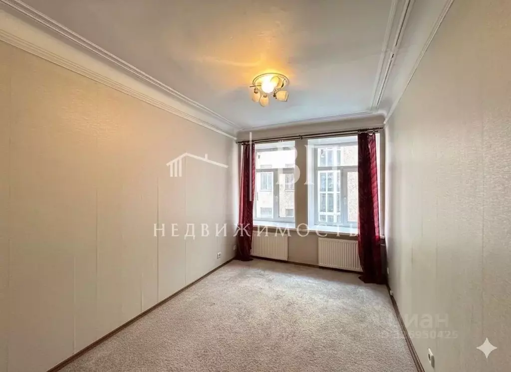 4-к кв. Санкт-Петербург просп. Малый Васильевского острова, 48 (62.7 ... - Фото 1