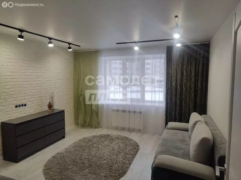 1-комнатная квартира: Смоленск, улица 12 лет Октября, 9А (40 м) - Фото 1