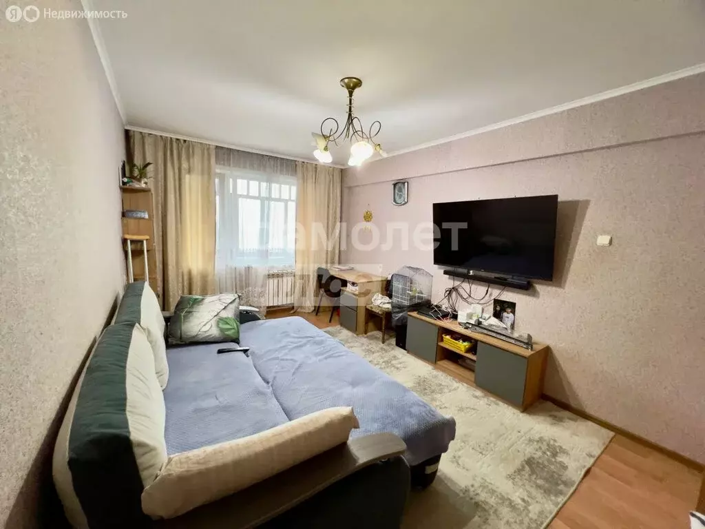 2-комнатная квартира: Бийск, улица Виктора Петрова, 35 (51.1 м) - Фото 0