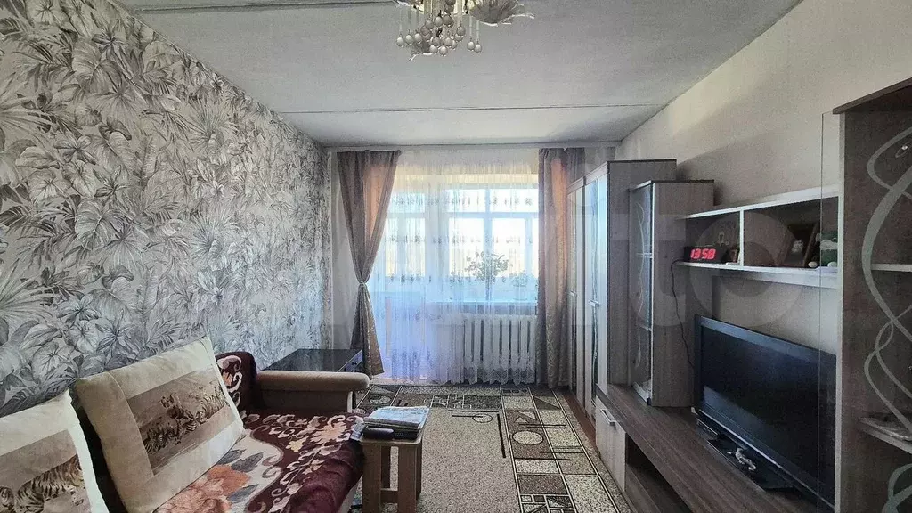 2-к. квартира, 42 м, 5/5 эт. - Фото 0
