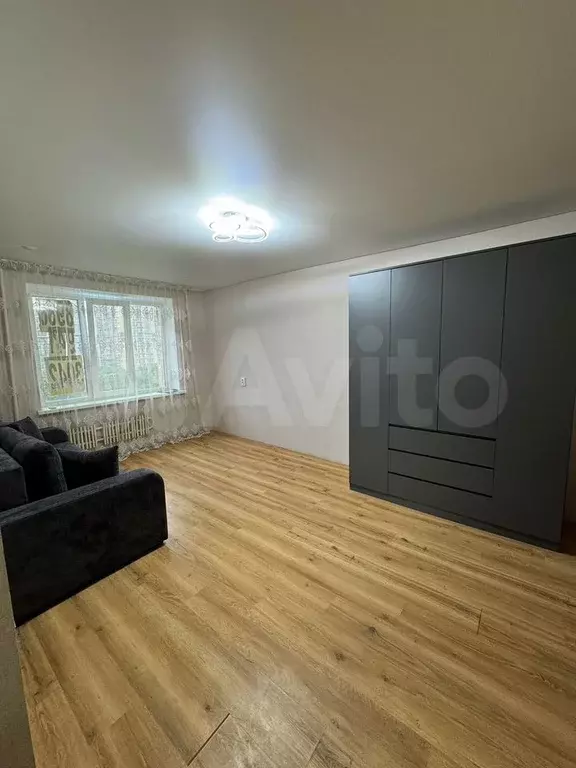 1-к. квартира, 38 м, 7/9 эт. - Фото 0