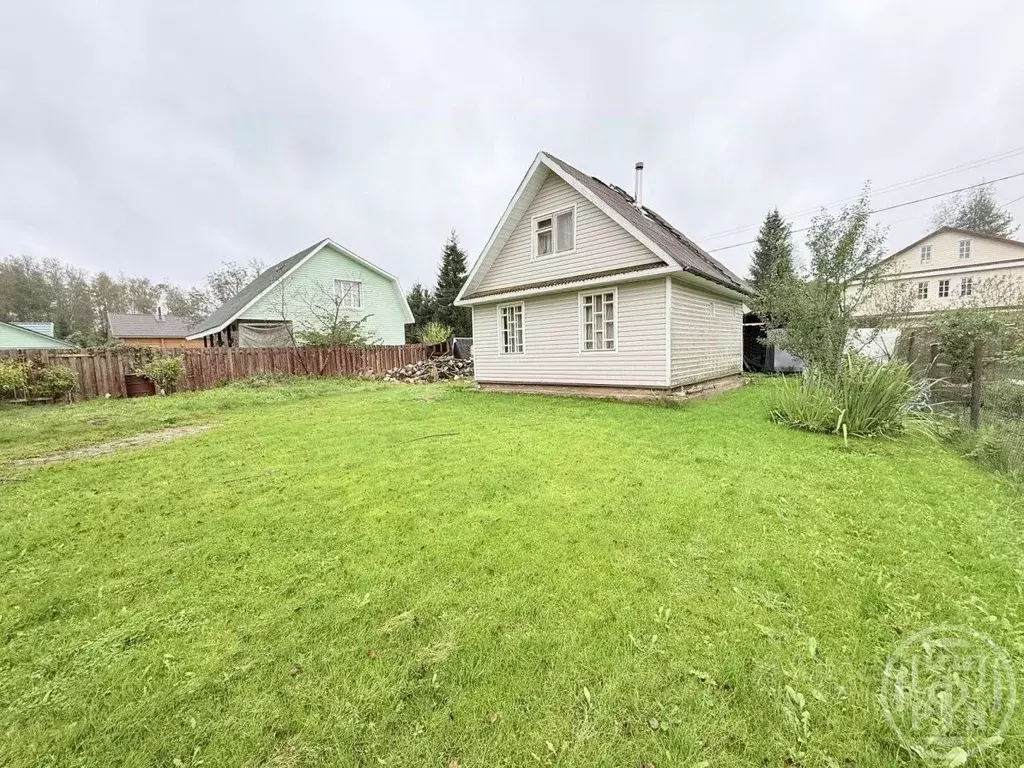 Дом в Ленинградская область, Приозерский район, Красноозерное с/пос, ... - Фото 1