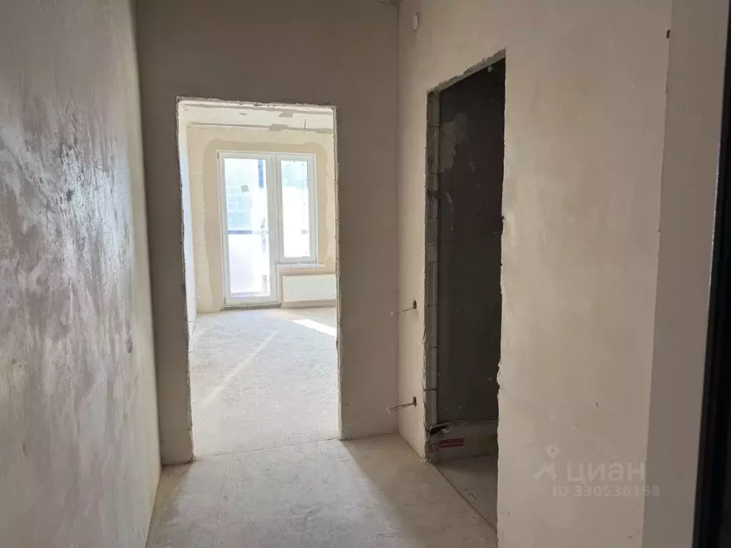 Студия Санкт-Петербург бул. Головнина, 4 (24.0 м) - Фото 2