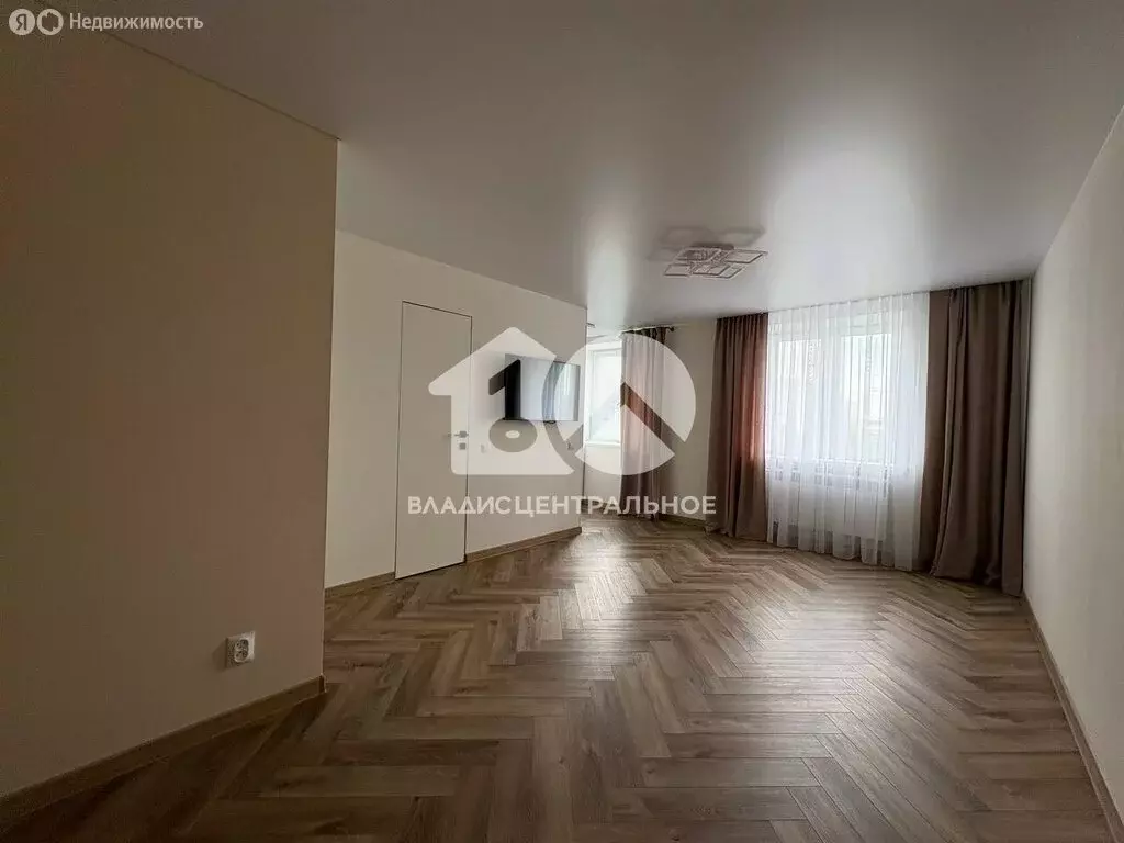 2-комнатная квартира: Новосибирск, улица Челюскинцев, 18 (39.9 м) - Фото 1