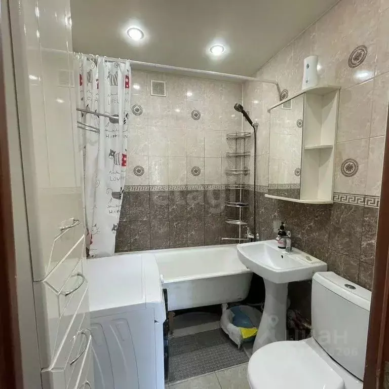 1-к кв. Тюменская область, Тюмень ул. Муравленко, 9 (35.0 м) - Фото 1