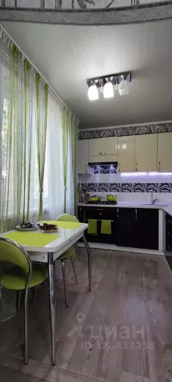 2-к кв. Саратовская область, Энгельс 1-й мкр, 15 (36.4 м) - Фото 1