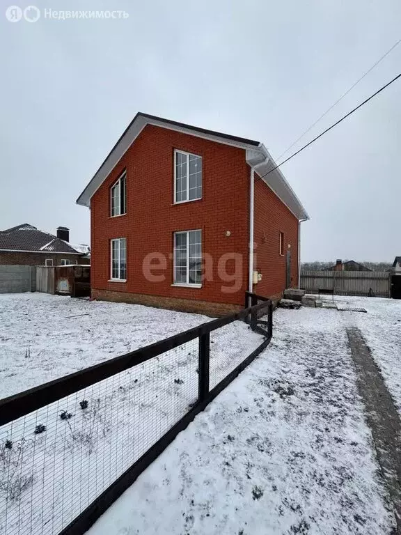 Дом в село Стрелецкое, Праздничная улица (140 м) - Фото 0