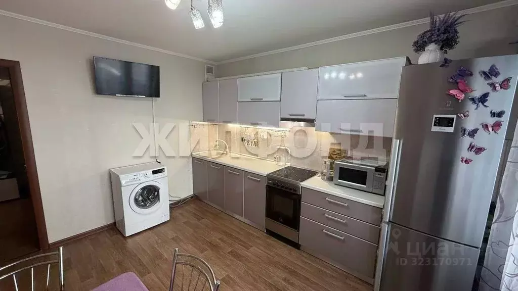 3-к кв. Новосибирская область, Новосибирск Спортивная ул., 11/1 (72.6 ... - Фото 2