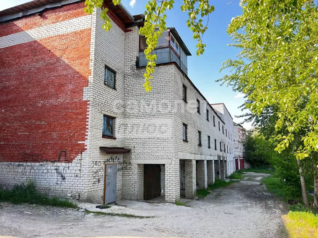 Гараж в Пермский край, Березники Комсомольская ул., 6 (3 м) - Фото 0