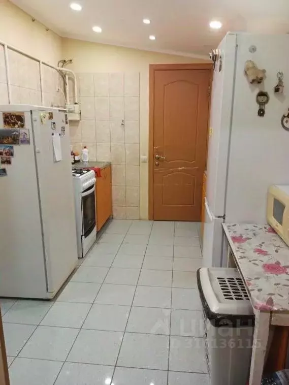 Дом в Омская область, Омский район, Комсомольское с/пос, пос. ... - Фото 2