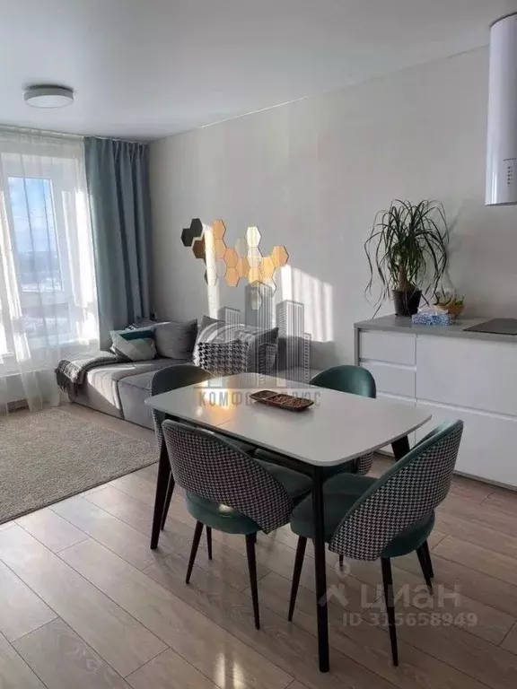2-к кв. Татарстан, Казань ул. Четаева, 14а (80.0 м) - Фото 0