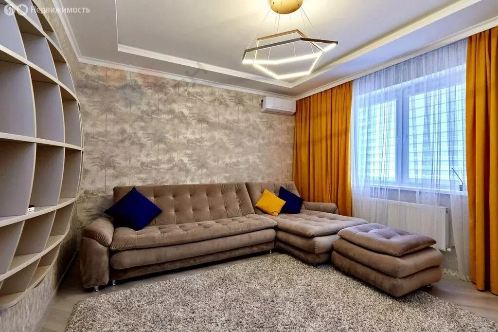 2-комнатная квартира: Краснодар, проезд Репина, 3/1к2 (55.8 м) - Фото 0