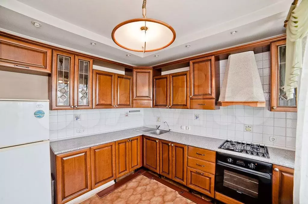 3-к. квартира, 86 м, 5/5 эт. - Фото 1