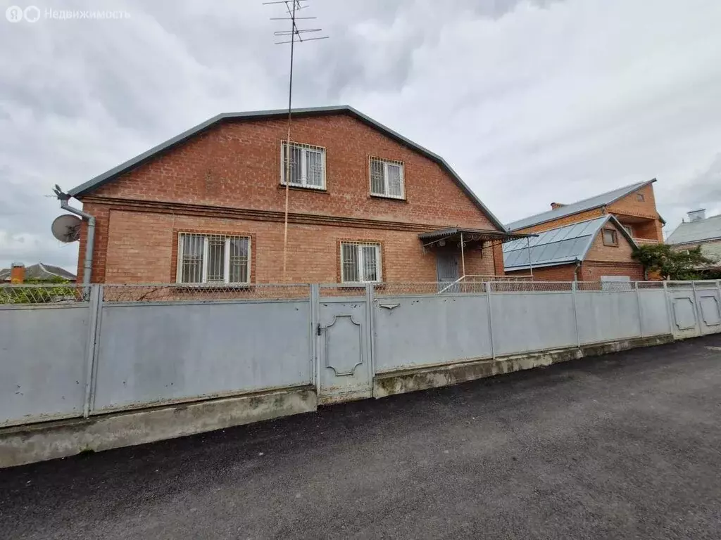 Дом в Ессентуки, Курганная улица, 30 (378.5 м) - Фото 1