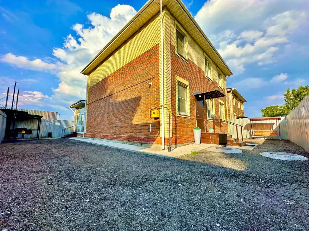 Дом в Татарстан, Казань ул. Клубная, 17А (230 м) - Фото 1