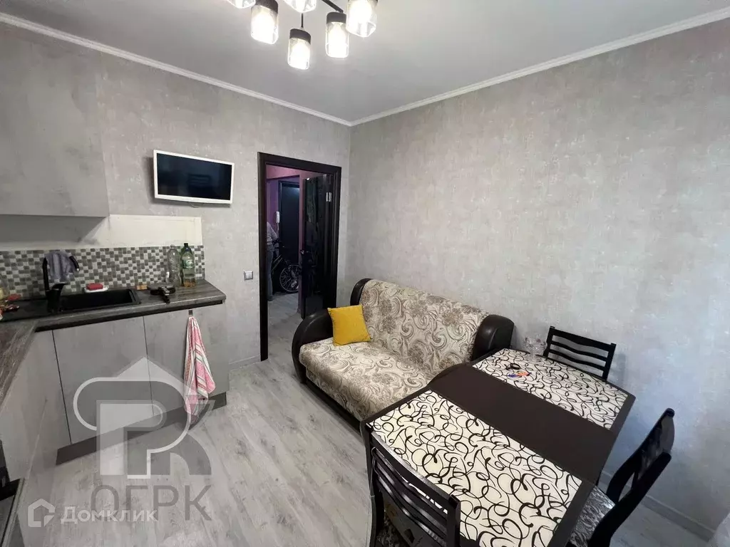 Продаётся 1-к квартира, 45 м - Фото 1