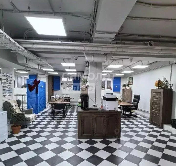 Офис в Сахалинская область, Южно-Сахалинск Сахалинская ул., 36Б (110 ... - Фото 1