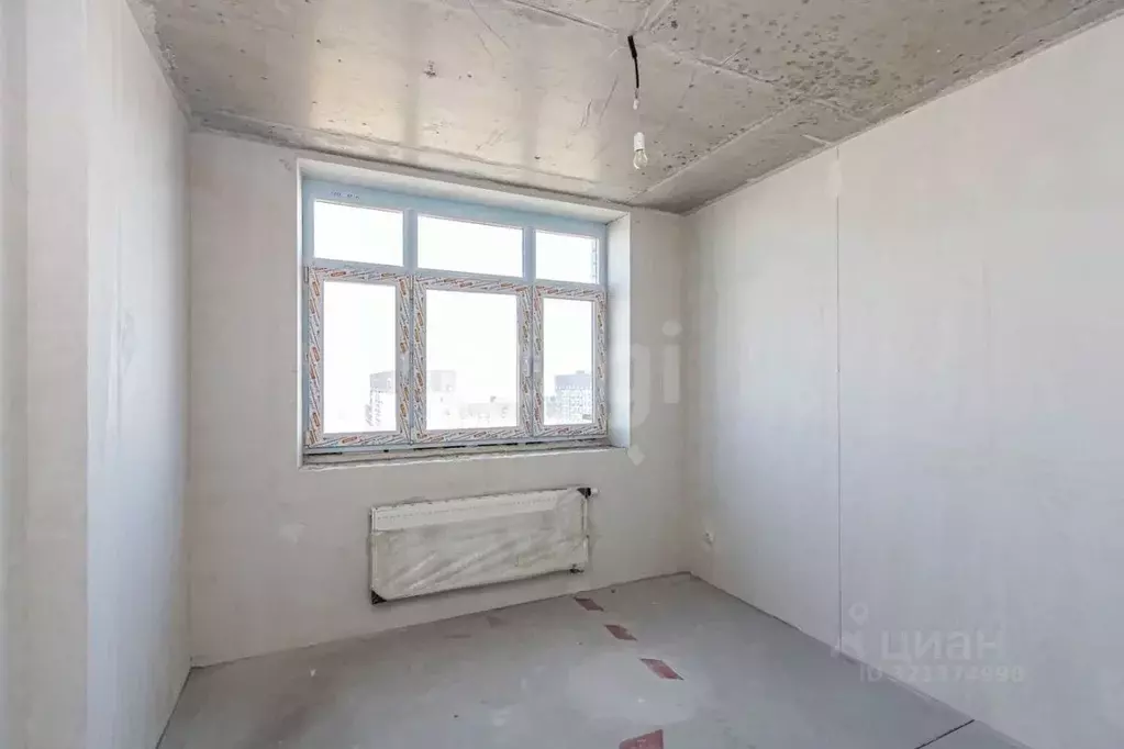 1-к кв. Тюменская область, Тюмень ул. Первооткрывателей, 14 (39.8 м) - Фото 0