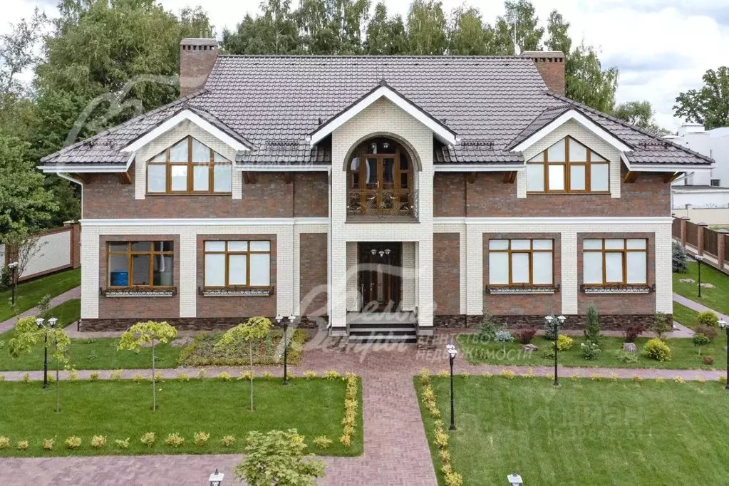 Дом в Москва д. Зименки, Антоновка кп,  (930 м) - Фото 0